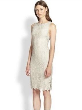 Alice + Olivia Clover Open Back Lace Dress Mini Sheath Size S (4–6)